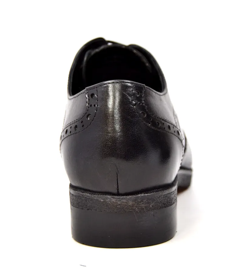 Charles Mens Dress Shoes - Dapper and Attention-Commanding Oxford Leather Design