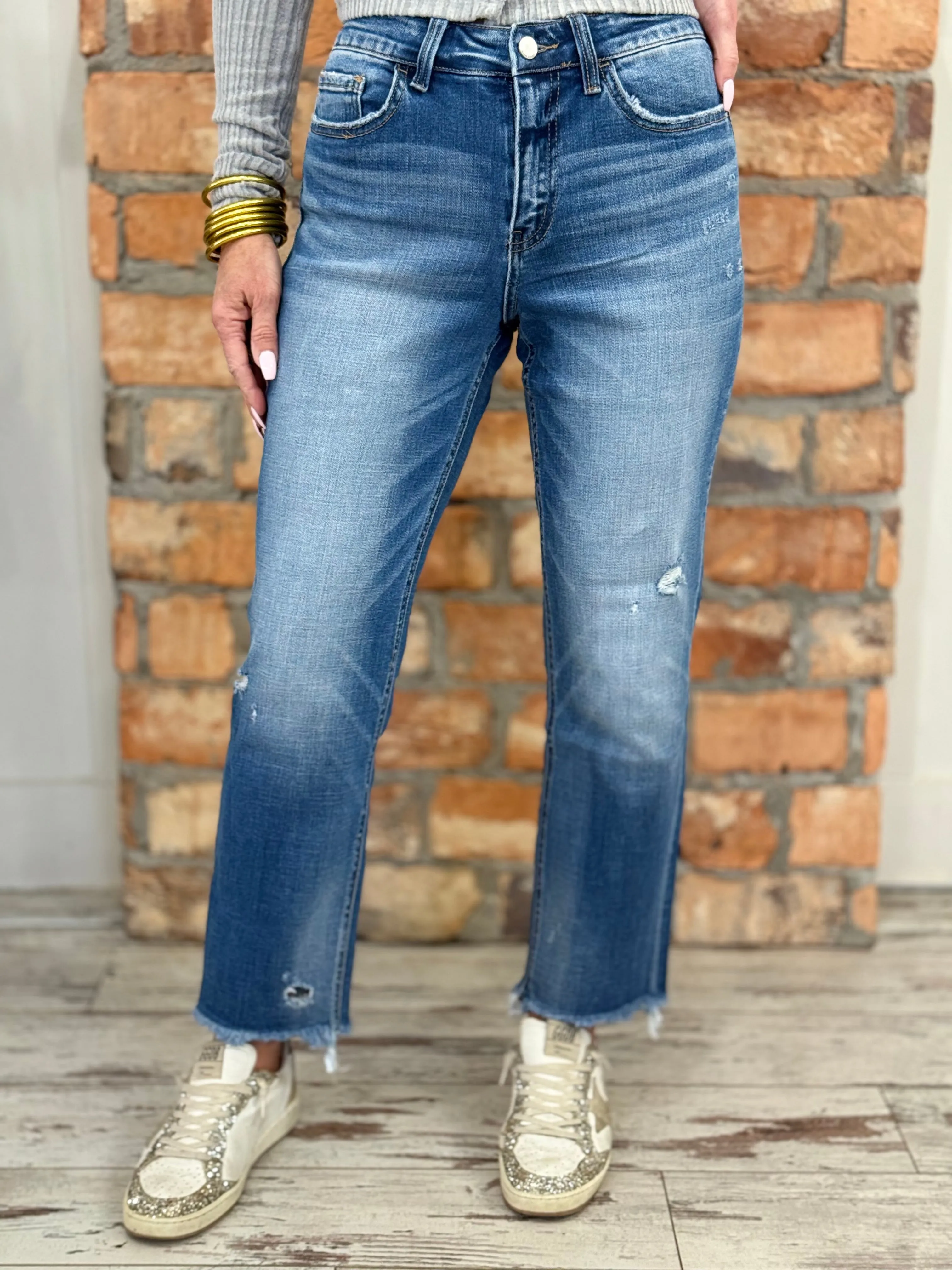 Cropped Frayed Hem Straight Jeans