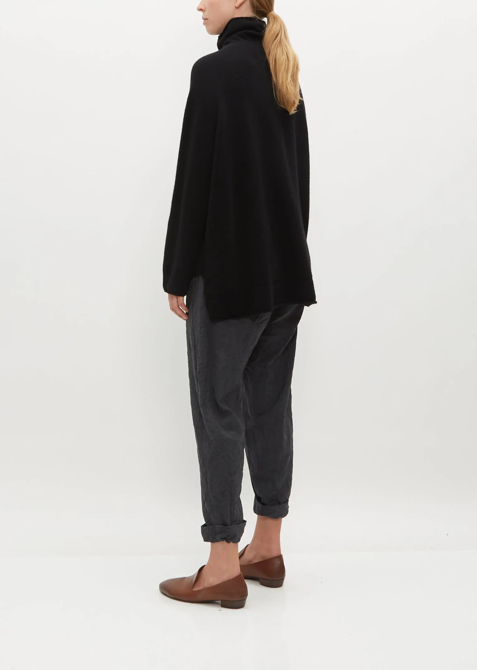 Fine Wool Loose High Neck Pullover — Black