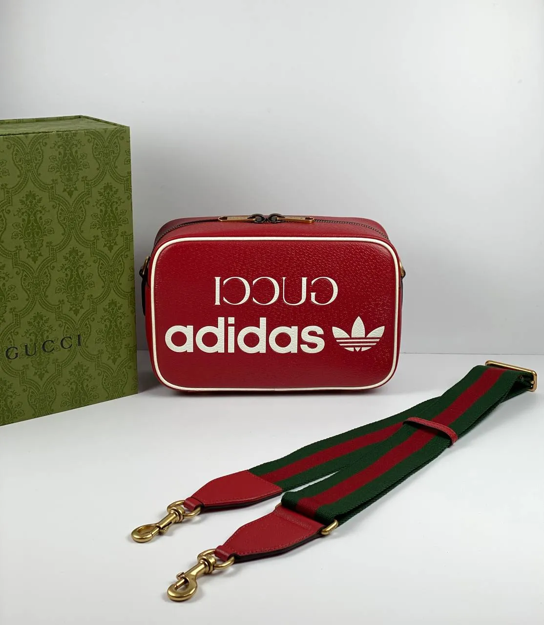 Gucci x adidas small shoulder bag red