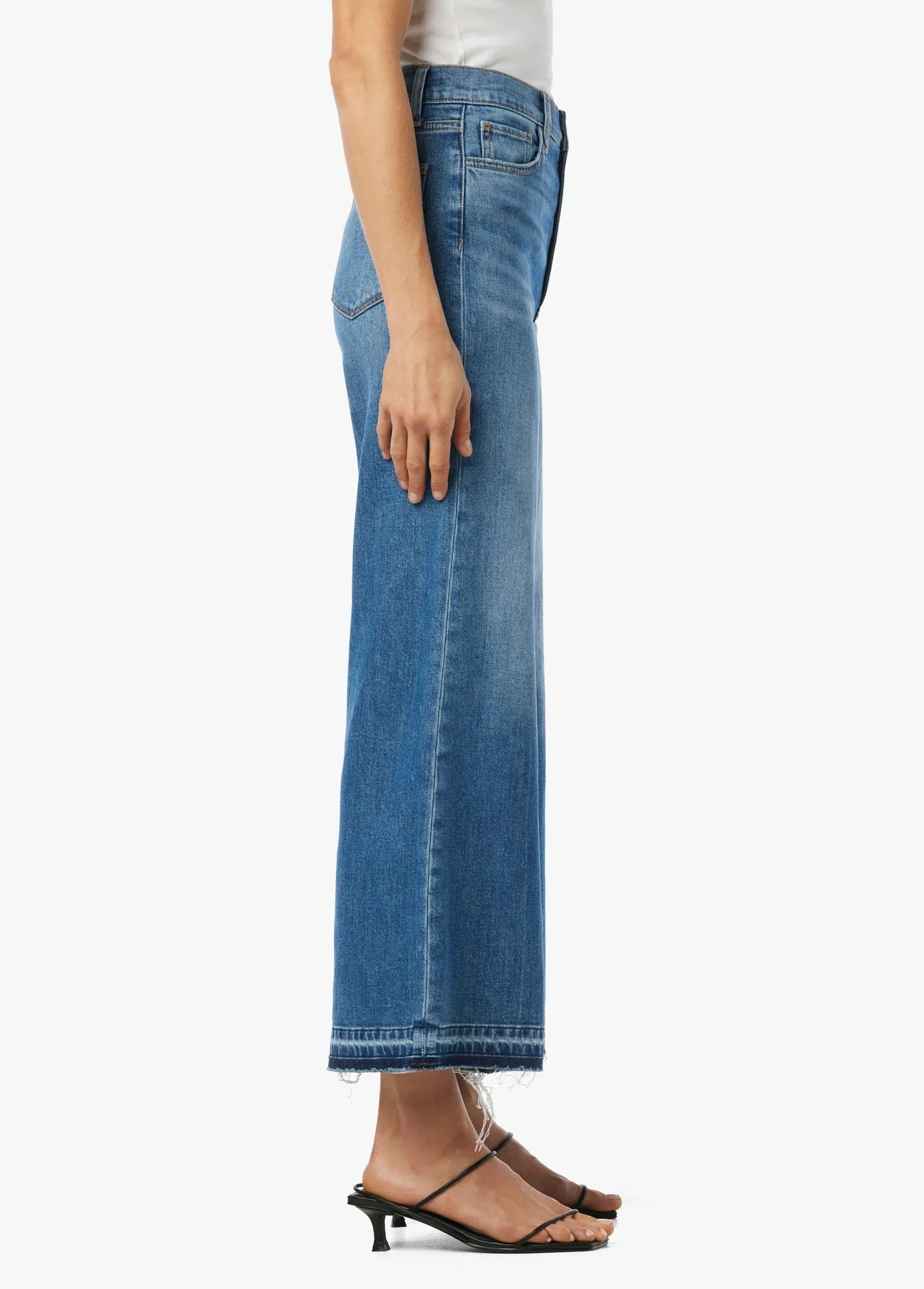 Mia Well Done Wide Leg Jeans