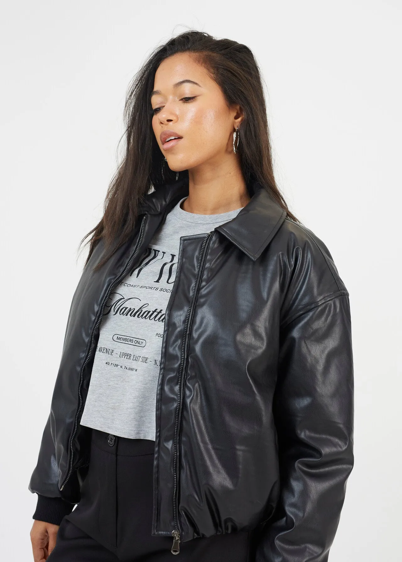 OVERSIZED FAUX LEATHER BOMBER JACKET